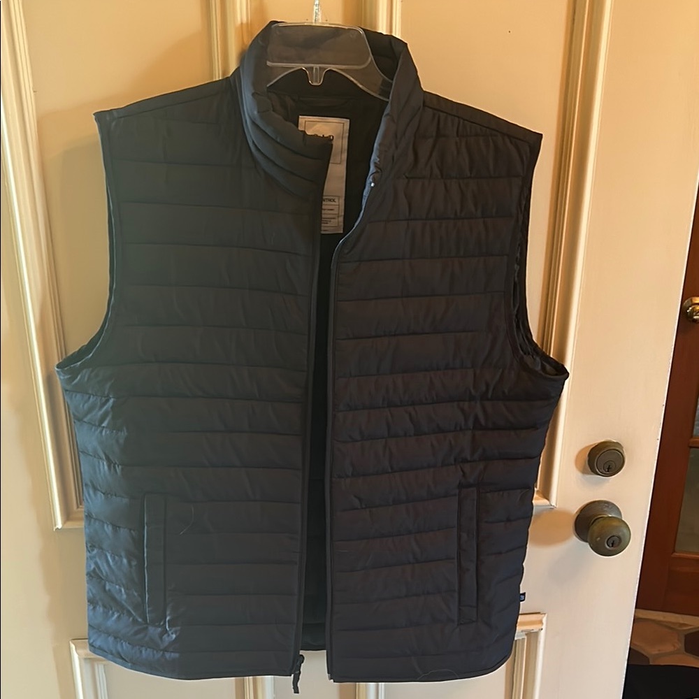 GAP Black Quilted Vest with Stand-Up Collar